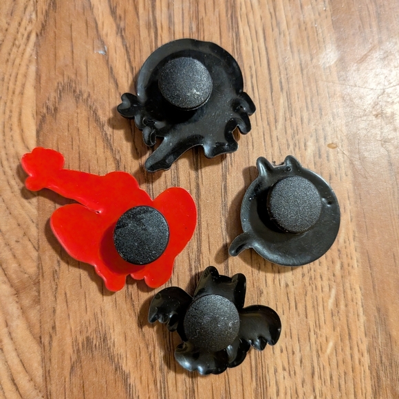 Superhero Shoe Charms Set - Picture 4 of 4